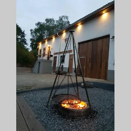 Altes Schreiner Haus In Der Vulkaneifel Brockscheid Exterior foto